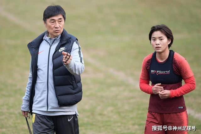 詹姆斯力压群雄 荣登超值合同榜首